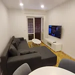 Saric شقة ماكارسكا