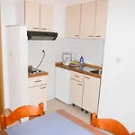 Saric * ماكارسكا