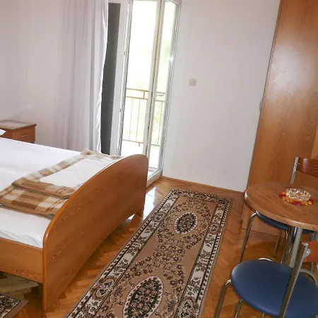 Apartment Saric Makarska